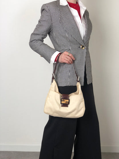 FENDI Mamma Baguette Logo Shoulder bag Hobobag Beige Vintage c6ztd5