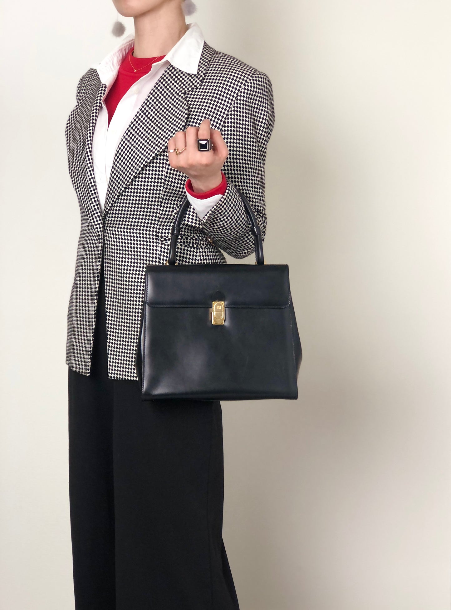 LOEWE Anagram Handbag Black Vintage c8uyvx