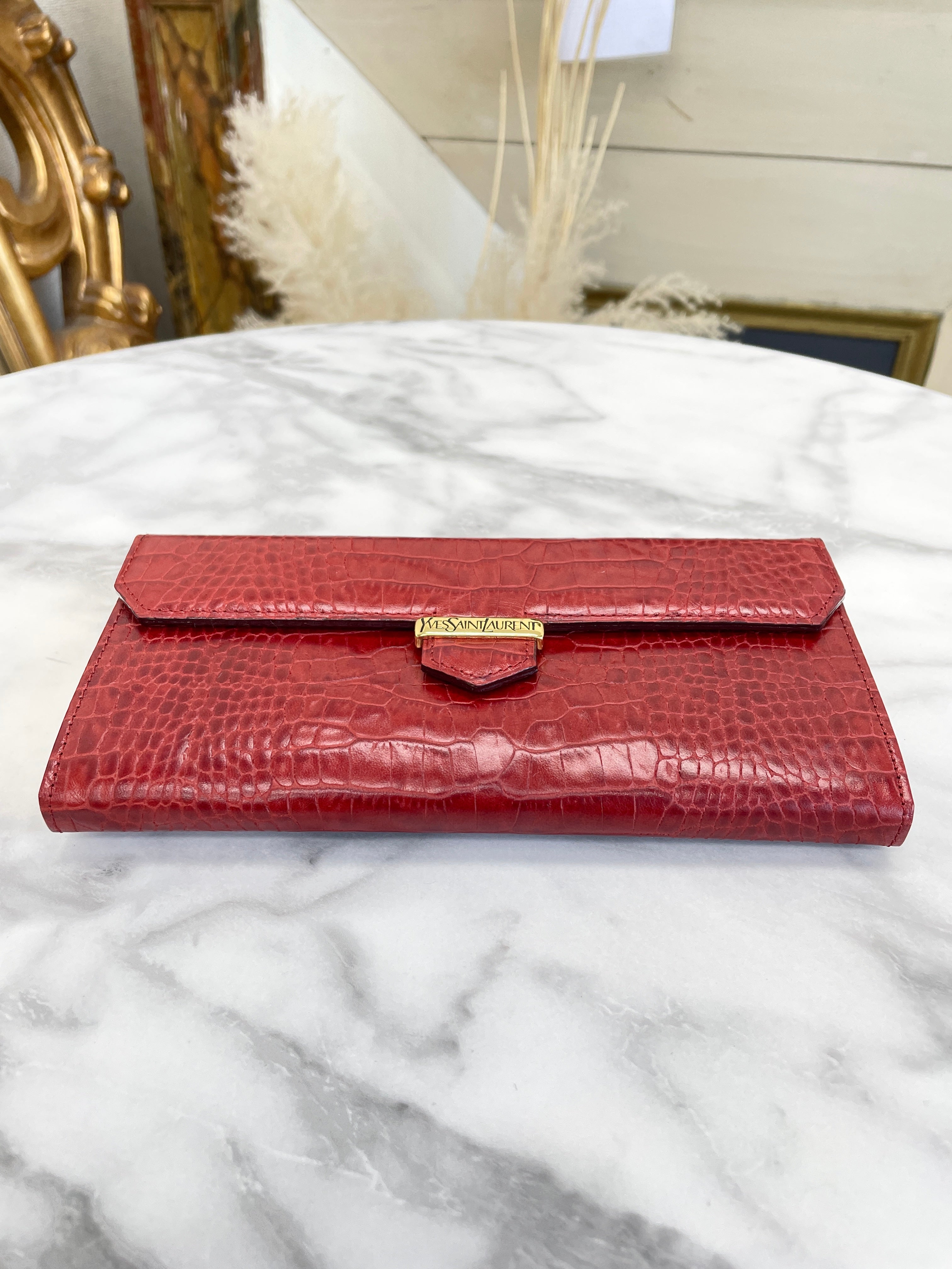 Yves Saint Laurent Red Croc Embossed Leather Kate Clutch Bag - Yoogi's  Closet