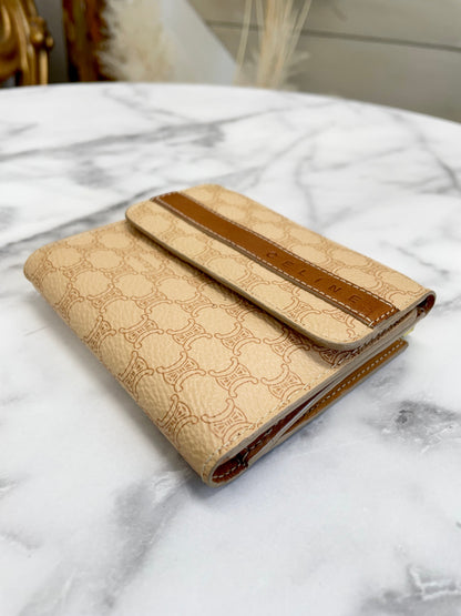 CELINE Macadam Logo Clasp Wallet Beige Vintage Old Celine 5yevmw