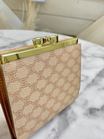 CELINE Macadam Logo Clasp Wallet Beige Vintage Old Celine 5yevmw