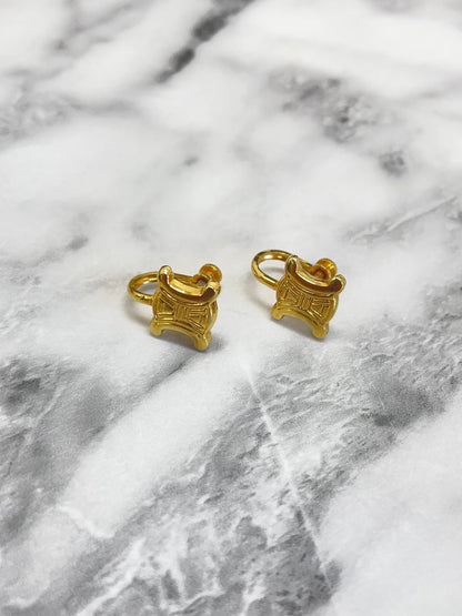 CELINE Triomphe Earrings Gold Vintage Old Celine nvi6c8