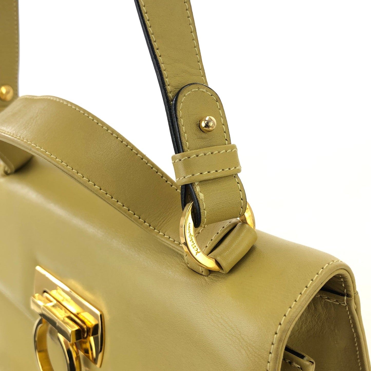 Salvatore Ferragamo Gancini Leather 2way Shoulderbag Handbag Beige Vintage Old yellow ei4hpe
