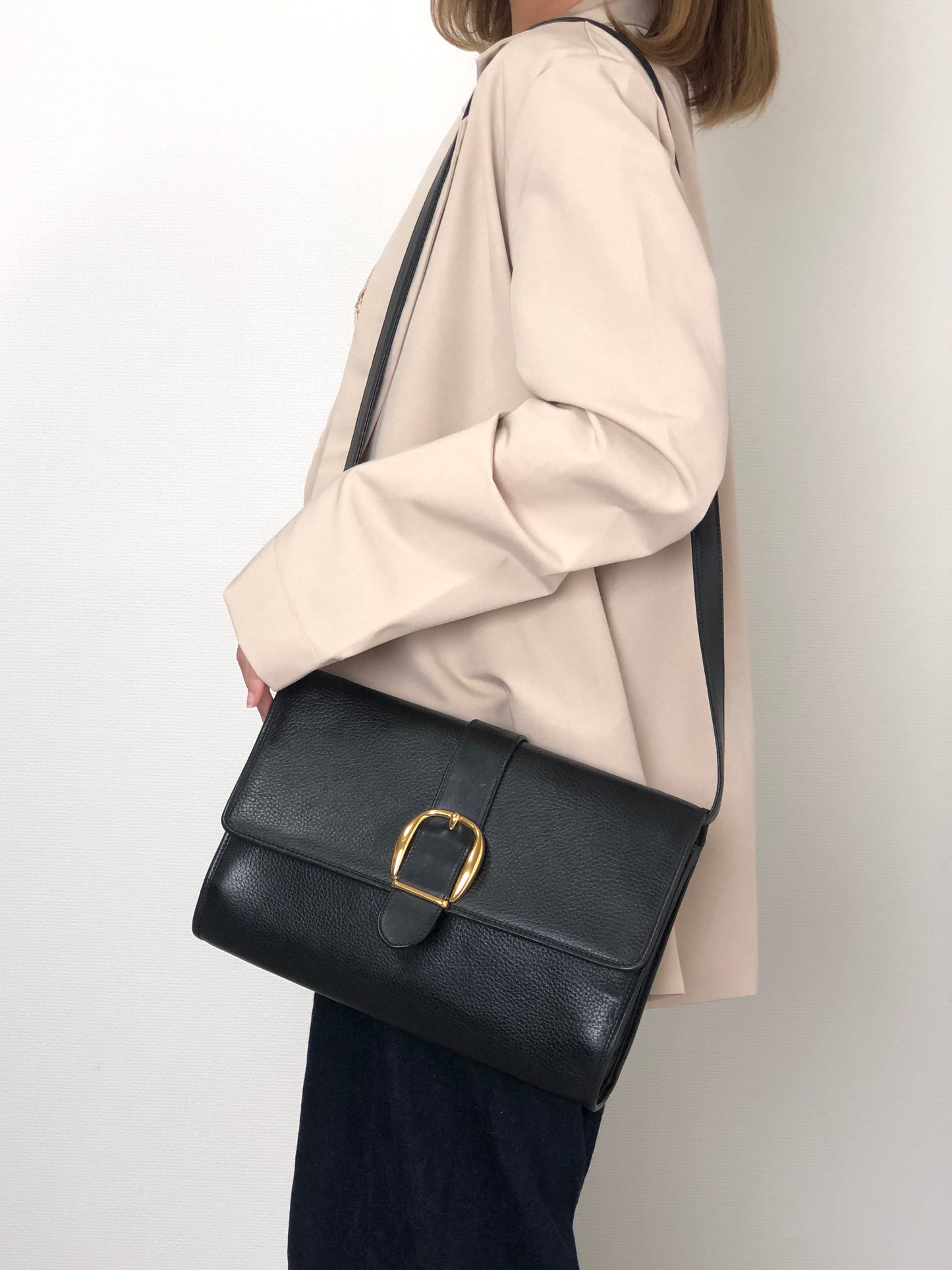 GUCCI Front Buckle Shoulder bag Black Vintage zbczdz