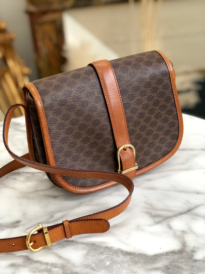 CELINE Macadam Front Buckle Flap Shoulder bag Brown Vintage Old CELINE 5k83gw