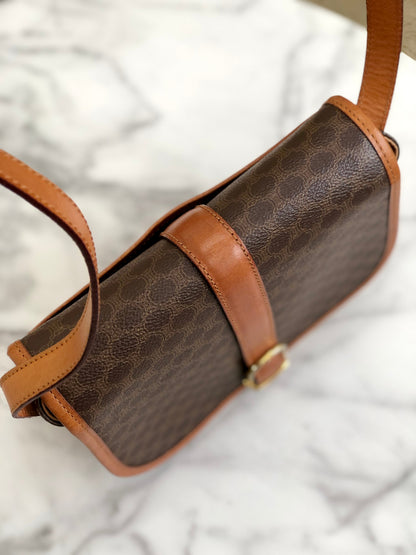 CELINE Macadam Front Buckle Flap Shoulder bag Brown Vintage Old CELINE 5k83gw