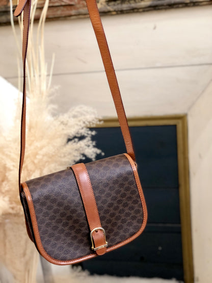 CELINE Macadam Front Buckle Flap Shoulder bag Brown Vintage Old CELINE 5k83gw