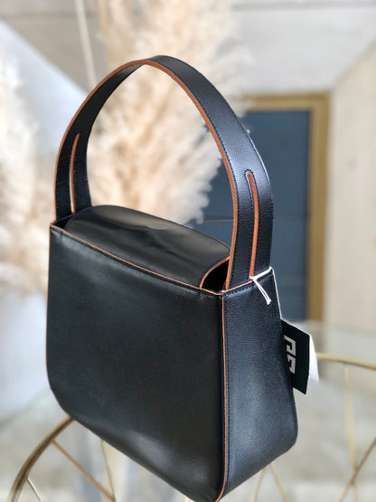 GIVENCHY 鏤空標誌皮革手袋 黑色 復古 舊款 58bs2r