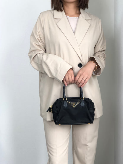 PRADA Triangle Logo Two-way Small Boston bag Shoulder bag Black Vintage 8z5ju7