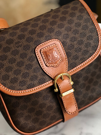 CELINE Macadam Blason Buckle Crossbody Shoulder bag Brown Vintage Old Celine 8rmsve