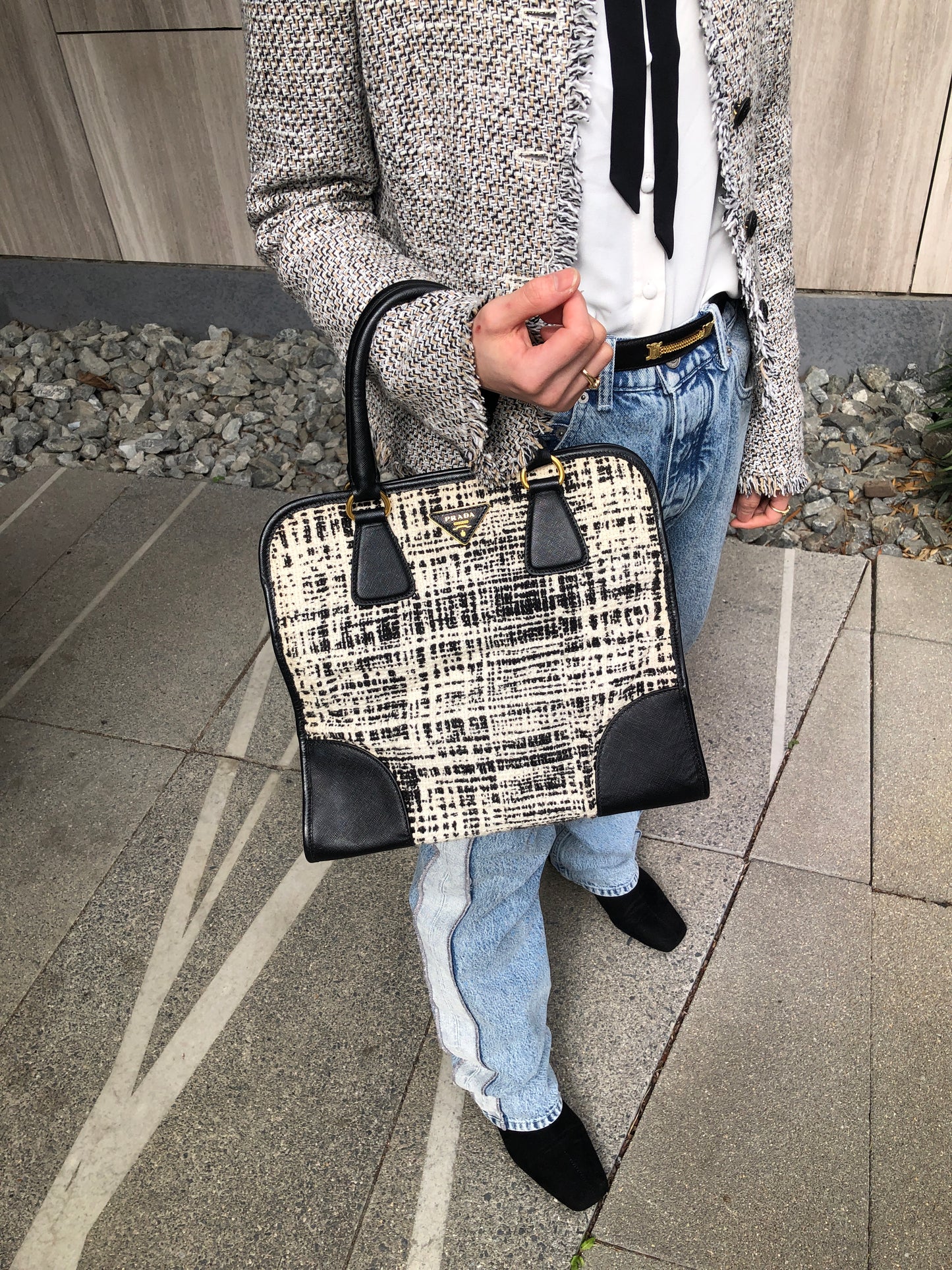 PRADA Triangle Logo Handbag White×Black Vintage xpzwfz