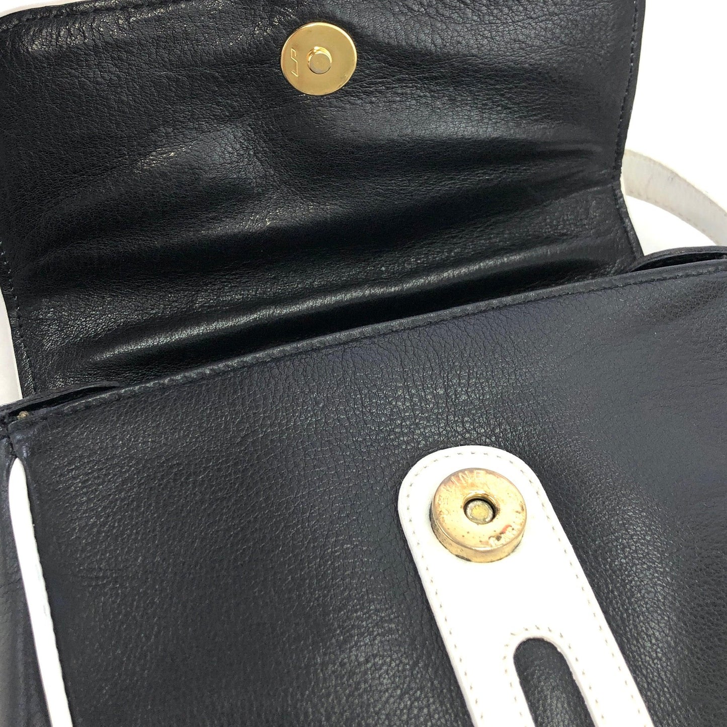 CELINE Triomphe Blason Shoulder bag  crossbody Embossed leather Black Old Celine vintage w7upuz