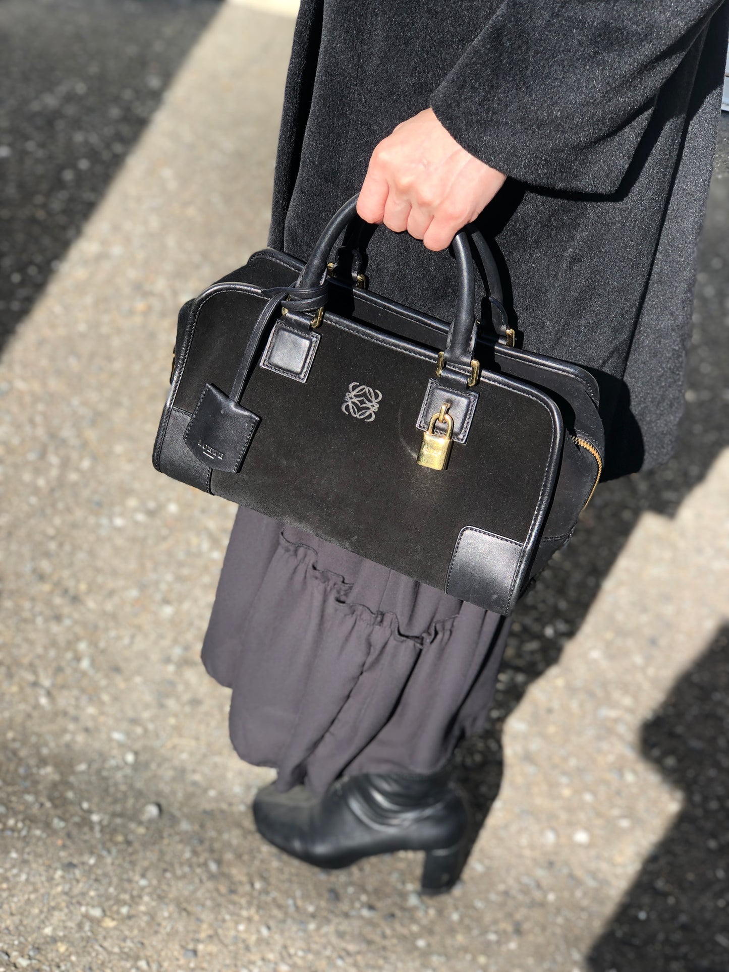 LOEWE Amazona28 Anagram Small Boston bag Handbag Black Vintage hf8cwp