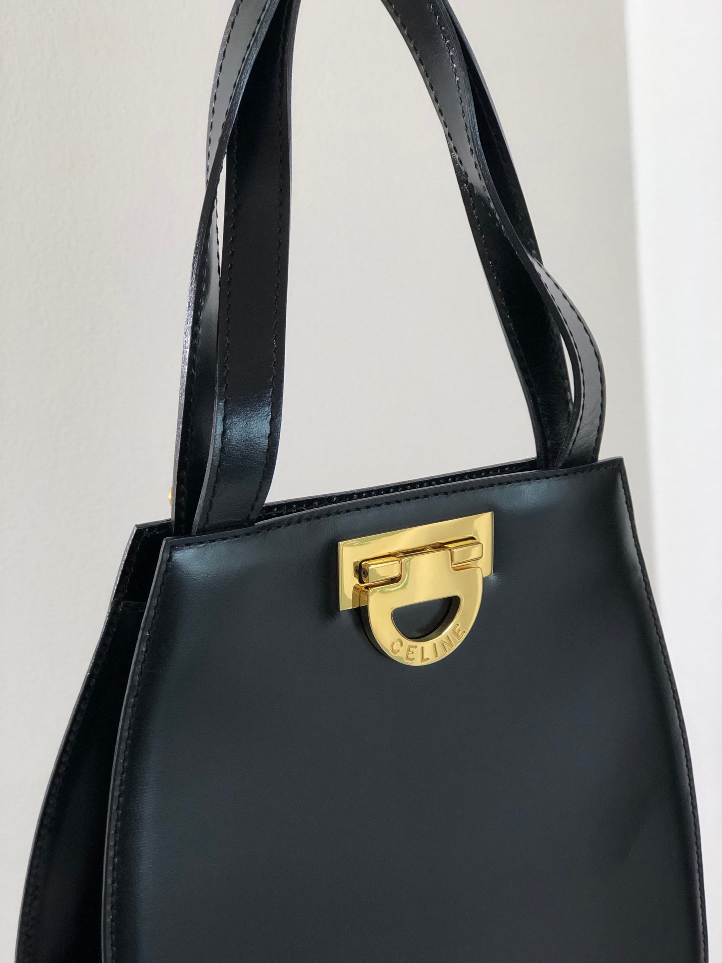 CELINE Gancini Leather Shoulder bag Black Vintage Old Celine 2shse6