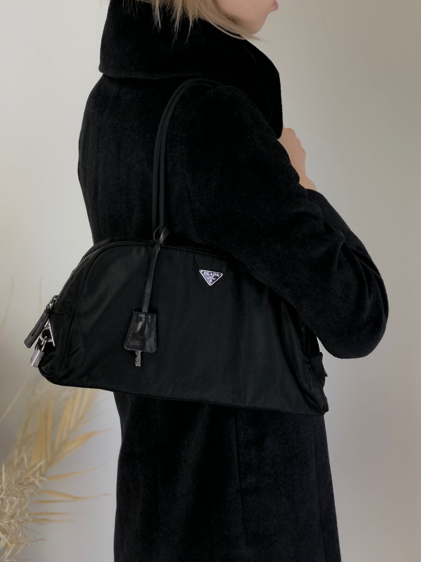 PRADA Tessuto Triangle Logo Padlock Small Boston bag Handbag Black Vintage a3zkst