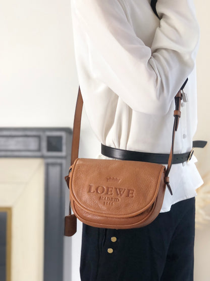 LOEWE Logo Embossed Crossbody Shoulder bag Brown Vintage w2swk6