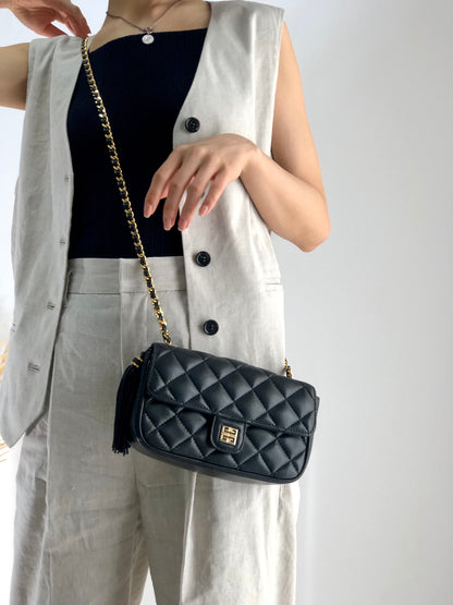 GIVENCHY Logo tassel Quilted Leather Chain Shoulder bag Black Vintage Old byhvxm