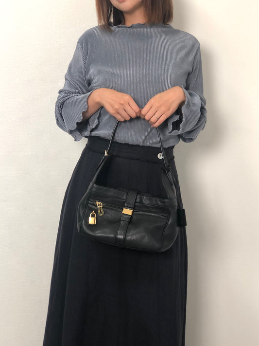LOEWE Logo Shoulder bag Black Vintage earnia