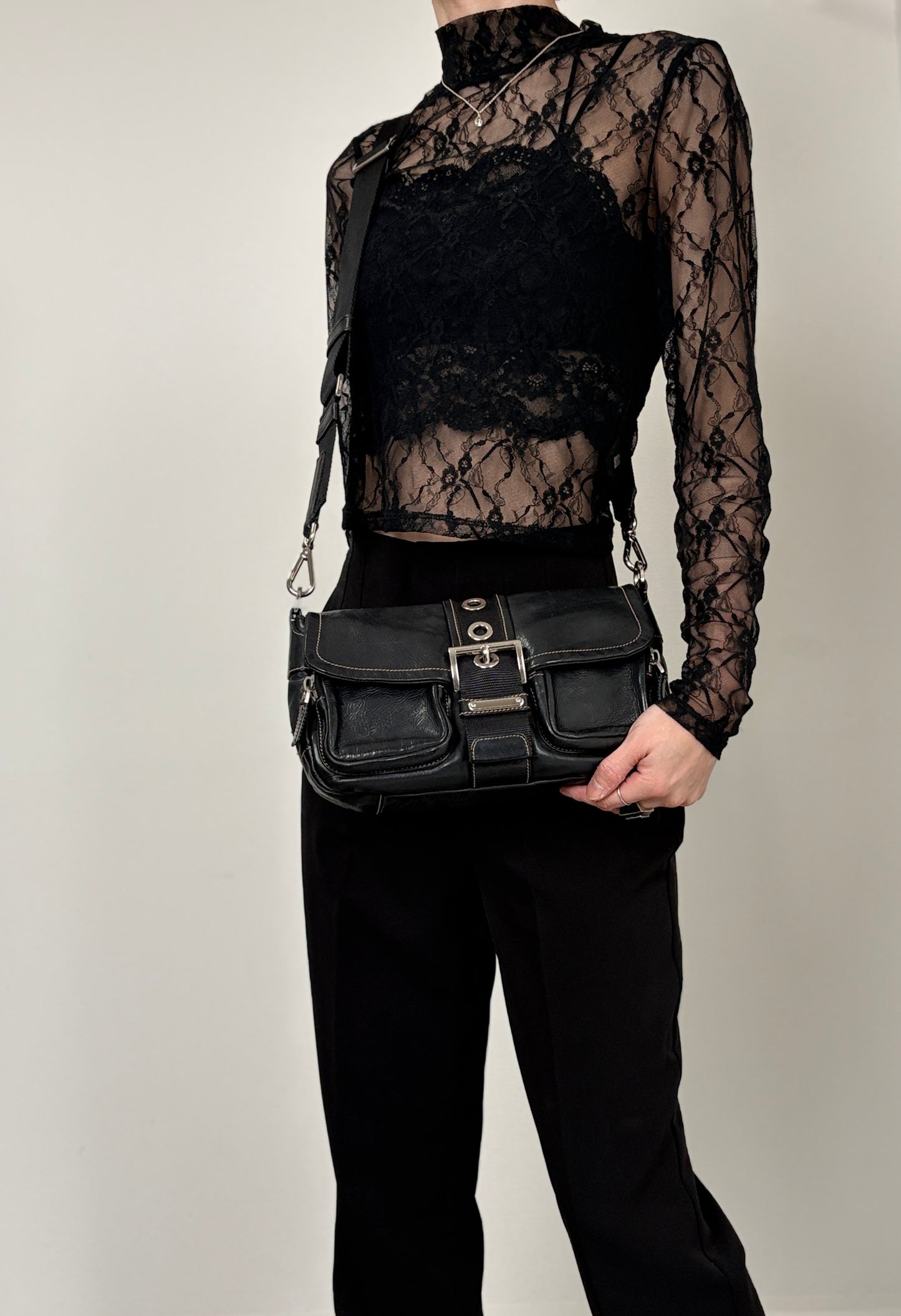PRADA Triangle Logo Double Pocket Shoulder bag Black Vintage 5hm2yf