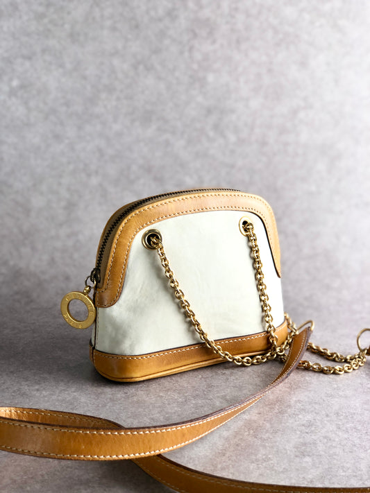 CELINE Circle Logo Charm Metal Clasp Chain Shoulder bag Beige Vintage 2aechi