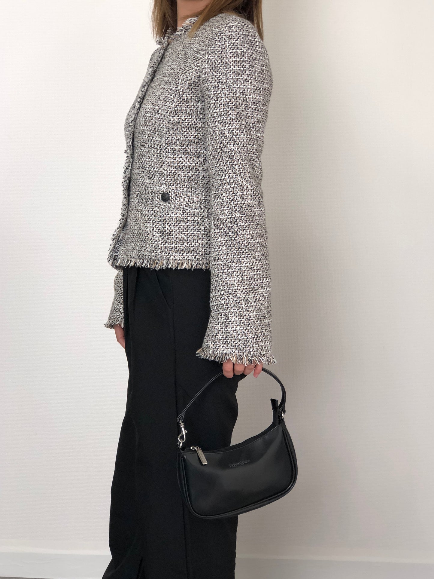 Yves Saint Laurent Logo Embossed Small Handbag Shoulder bag Black Vintage ztncyu