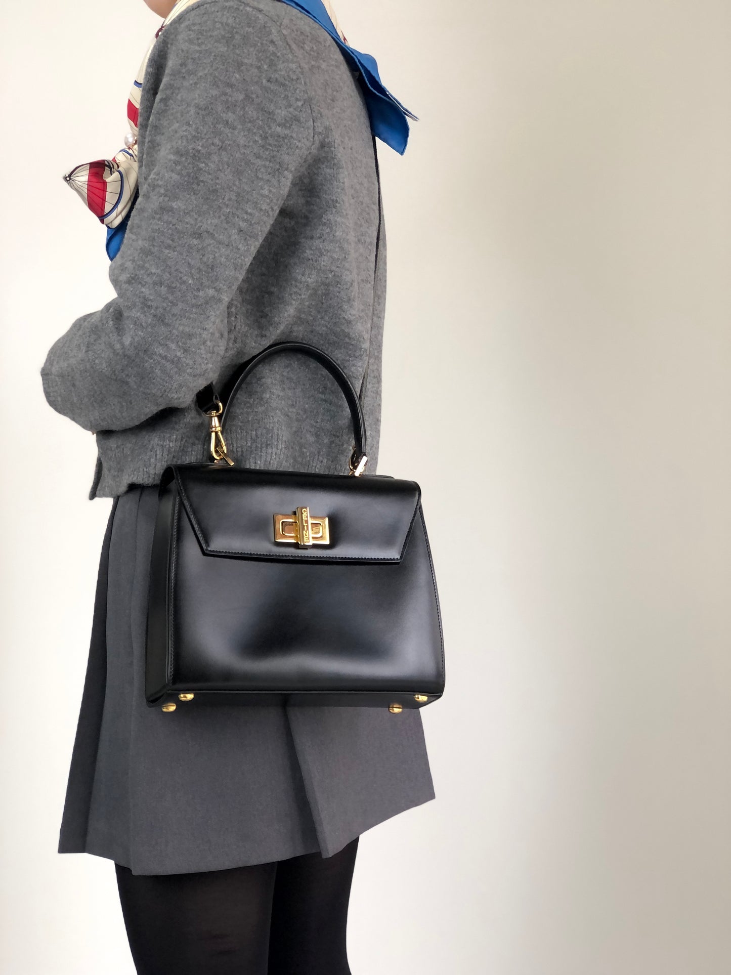 CELINE Turn Lock Two-way Handbag Shoulder bag Black Vintage aerfah