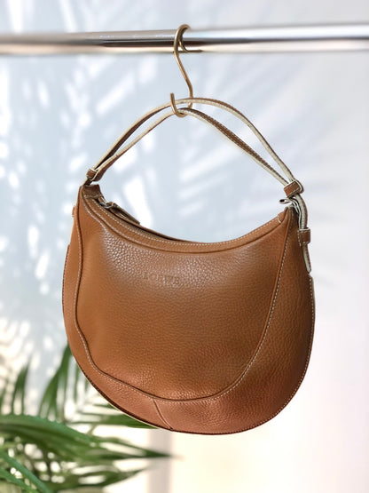 LOEWE  embossing Leather  round shoulder bag Brown euajx8