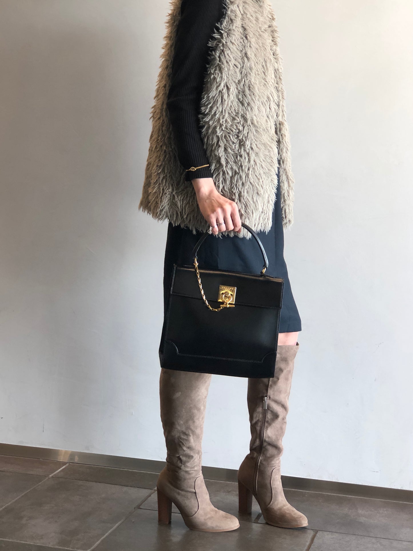 CELINE Gancini Handbag Black Vintage rtifa3