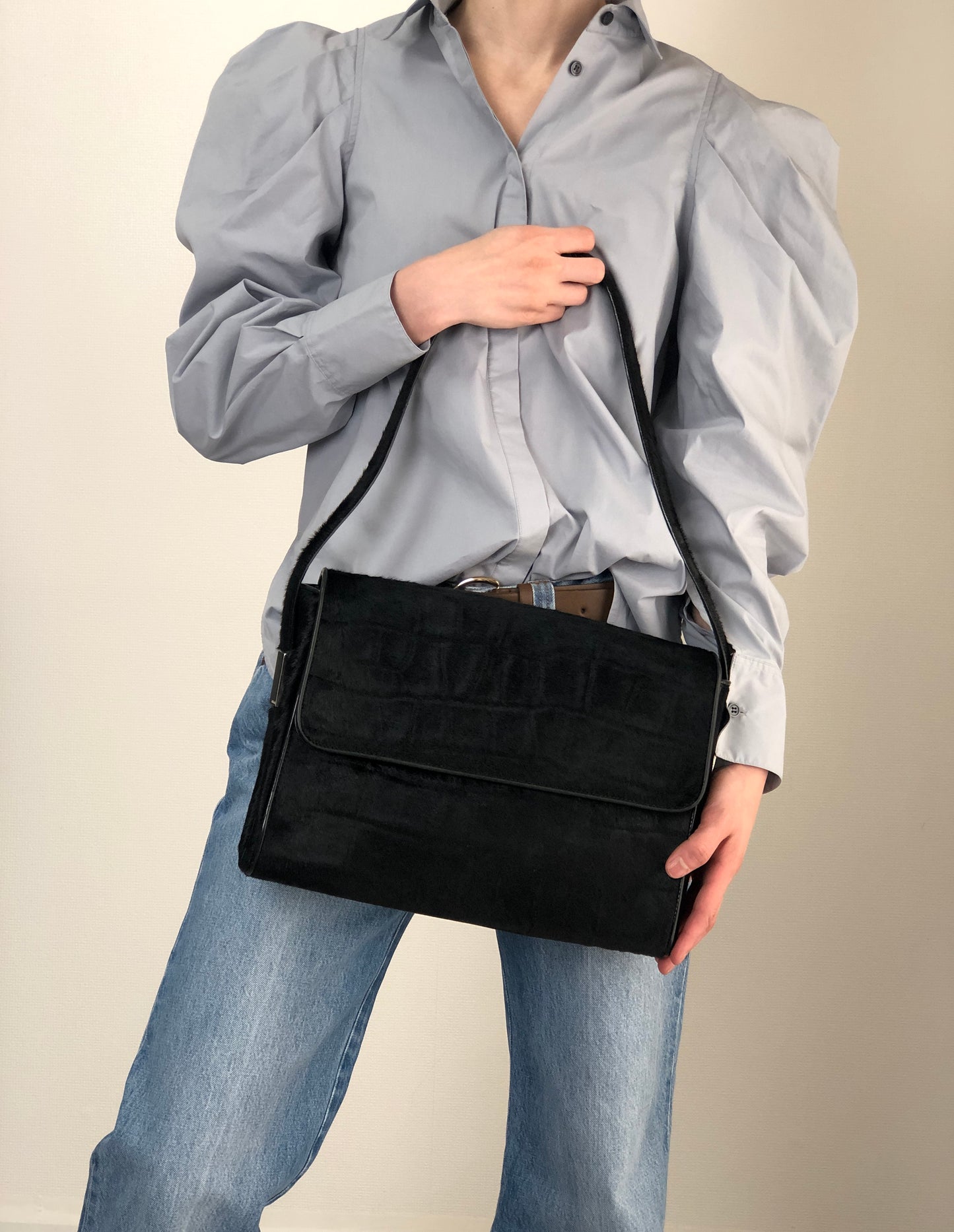 GUCCI Logo Shoulder bag Black Vintage v7uzb2