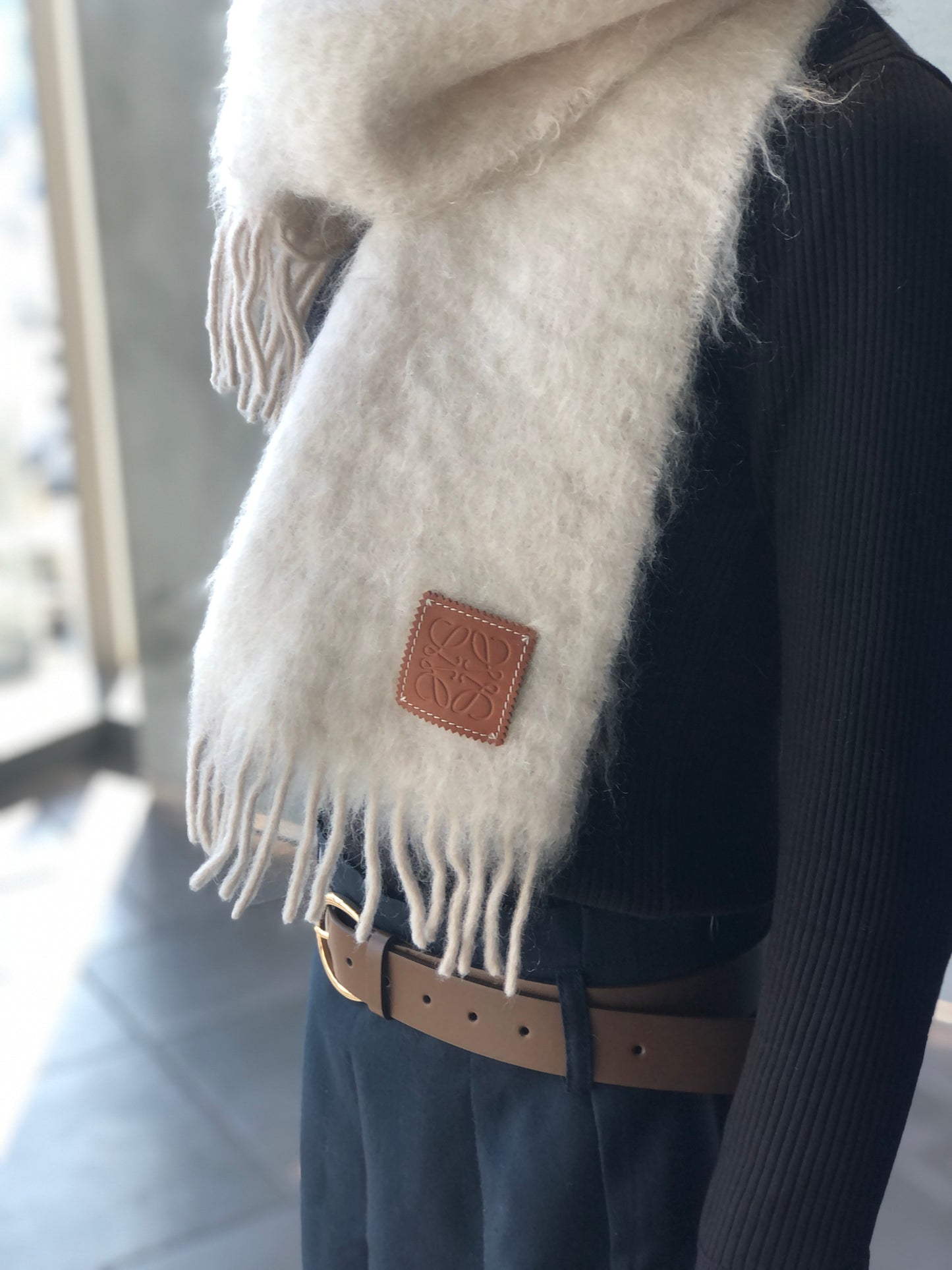 LOEWE Anagram Scarf White Vintage pp8xvk