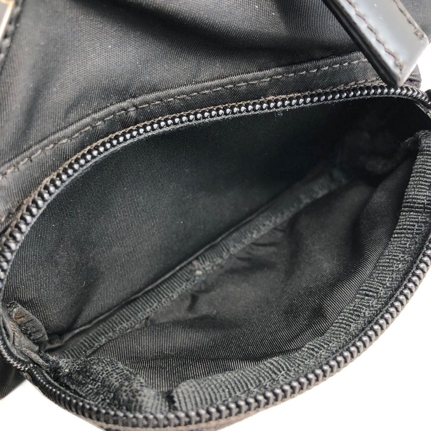 PRADA Triangle Logo Nylon Sling bag One Shoulder bag Black Vintage 6kv5z8