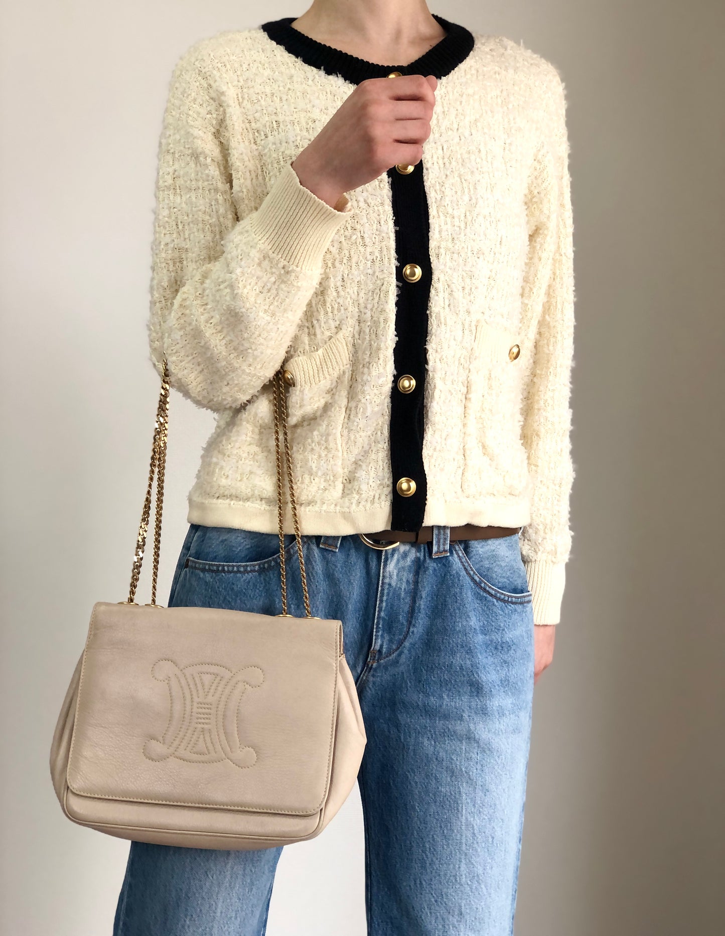 CELINE Triomphe Chain Shoulder bag Beige Vintage em4s7t