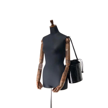 GUCCI Logo emboss Drawstring Bucket Leather Shoulderbag Black OldGUCCI Vintage baa8i6