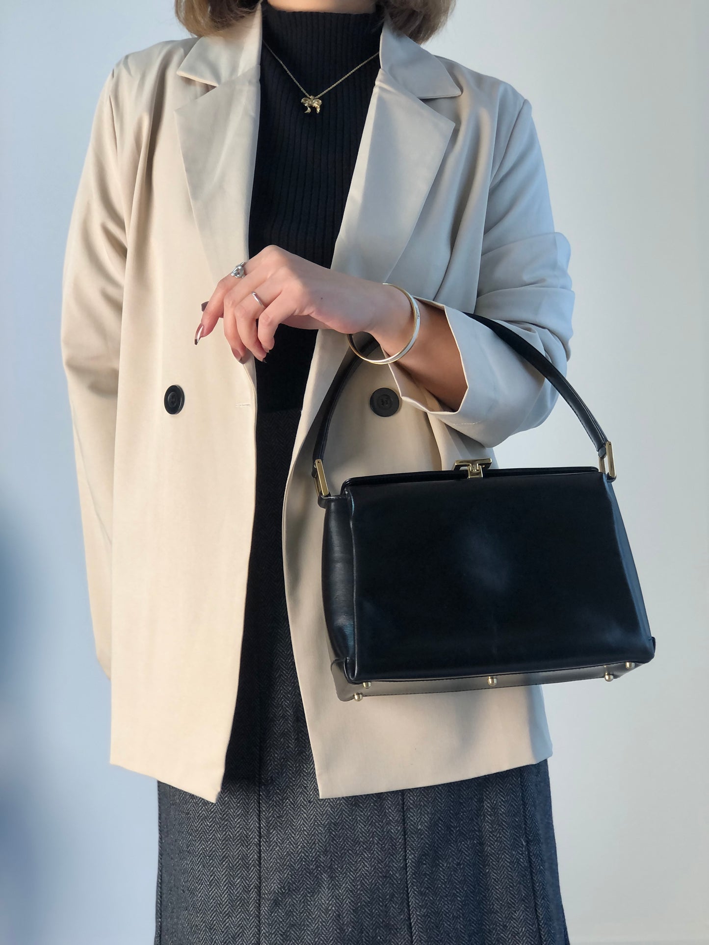 GUCCI Logo Handbag Vanity bag Black Vintage aitdmr