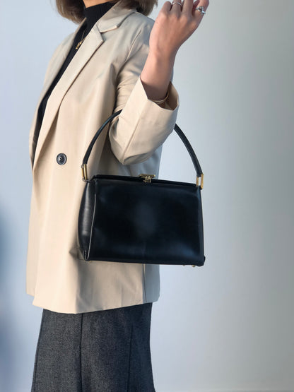 GUCCI Logo Handbag Vanity bag Black Vintage aitdmr