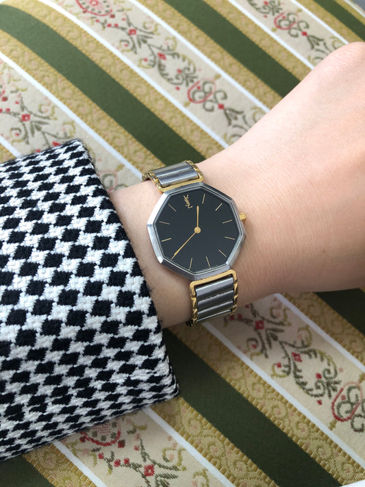 Yves Saint Laurent YSL Logo Watch Silver 2720-272269 Vintage mmdnrz