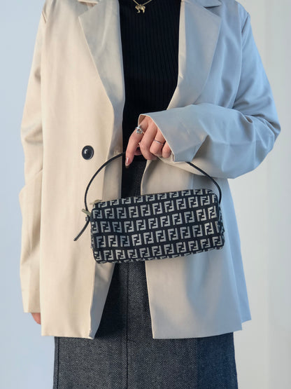 FENDI Zucchino Handbag Pouch Black Vintage zrasnu