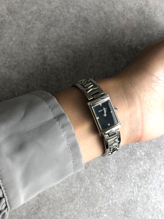 Yves Saint Laurent Quartz Watch Silver 5421-H18687Y Vintage ina8wn