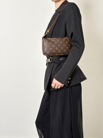 LOUIS VUITTON Monogram Shoulder bag Brown M51980 Vintage z7gkhx