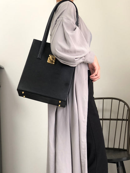 FENDI Lock Totebag Black Vintage uvsij7