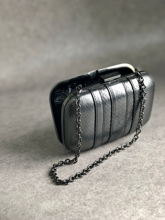 GUCCI Metal Clasp Small Handbag Silver Vintage wh24bj