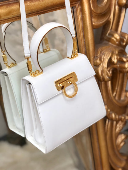 Salvatore Ferragamo Gancini Kelly 單肩包 手提包 皮革 白色 4cas4n
