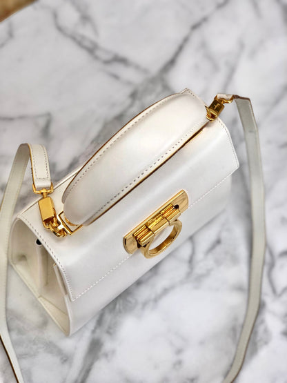 Salvatore Ferragamo Gancini Kelly 單肩包 手提包 皮革 白色 4cas4n