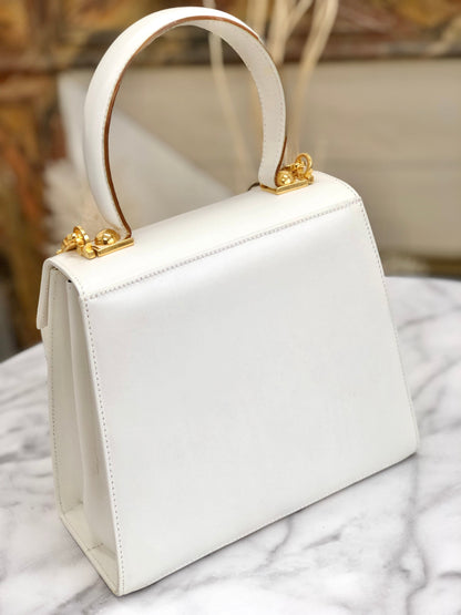 Salvatore Ferragamo Gancini Kelly 單肩包 手提包 皮革 白色 4cas4n