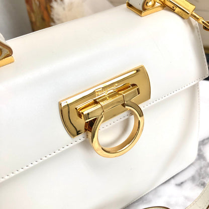 Salvatore Ferragamo Gancini Kelly 單肩包 手提包 皮革 白色 4cas4n