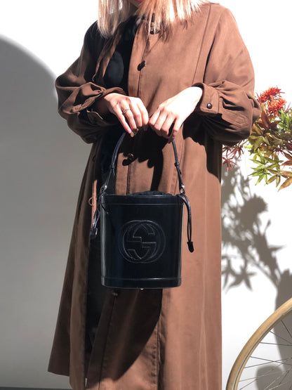 GUCCI Logo emboss Drawstring Bucket Leather Shoulderbag Black OldGUCCI Vintage baa8i6