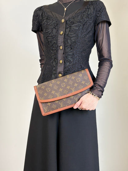 LOUIS VUITTON Monogram Clutch bag Brown Vintage 3pebsa
