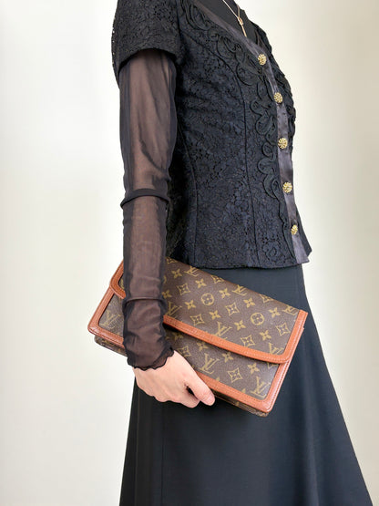 LOUIS VUITTON Monogram Clutch bag Brown Vintage 3pebsa