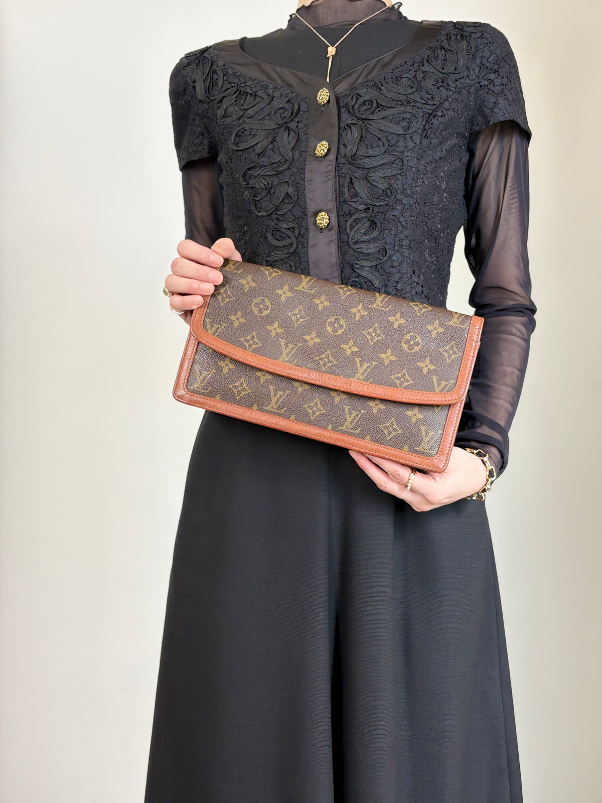 LOUIS VUITTON Monogram Clutch bag Brown Vintage 3pebsa