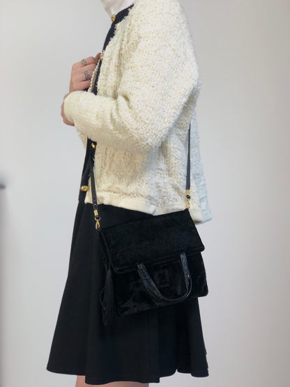 FENDI Logo Tassel Two-way Shoulder bag Black Vintage jw2uf7